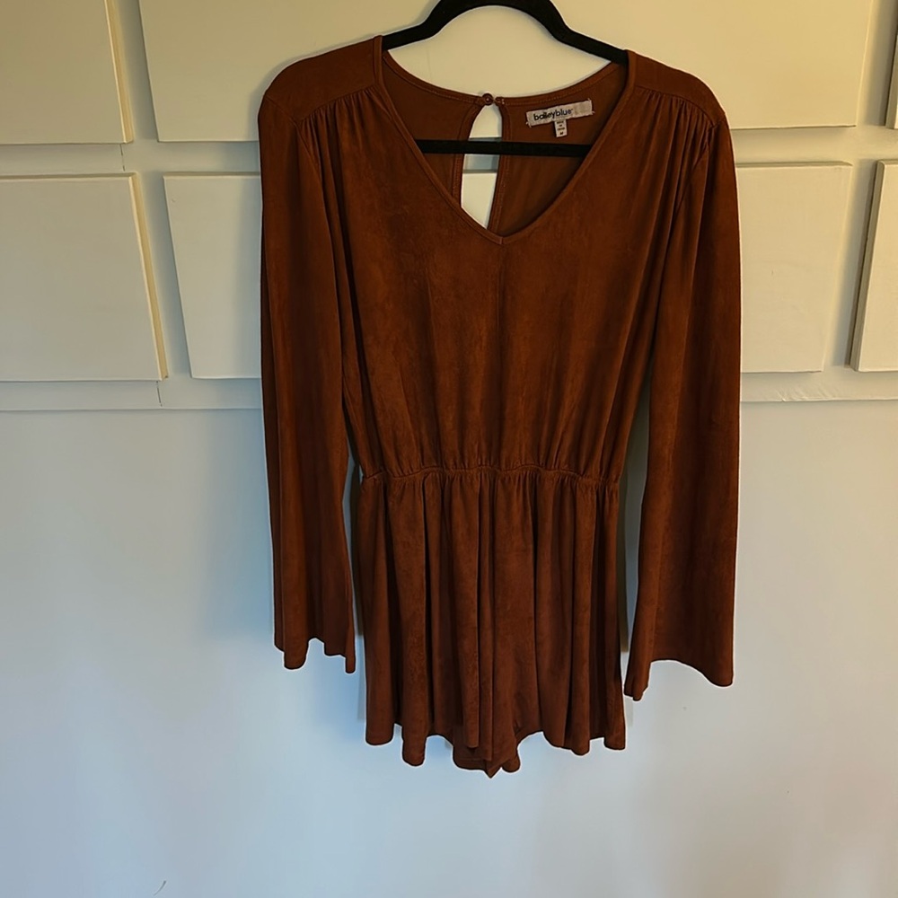 Long sleeve velvet romper